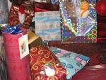 Lets Wrap up Christmas - International