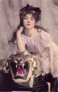 Vintage Valentine Theme ATC Swap