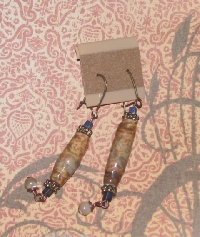 Swap-bot swap: Rolled Bead Earrings