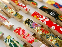 Decorate your clothespins NEWBIES welcome