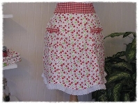 EASY AS PIE APRON SWAP