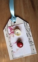 Vintage Button Tag