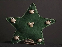 Felt Tree Ornament #7: Swing on a Star